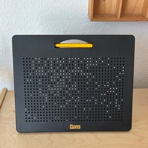 Picasso Tiles Magnetic Drawing Board